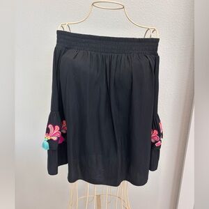 Lilly Pulitzer Black Off-Shoulder Tobyn Top with Neon Tassels Size XS